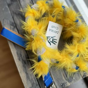 Agility leash with faux fur